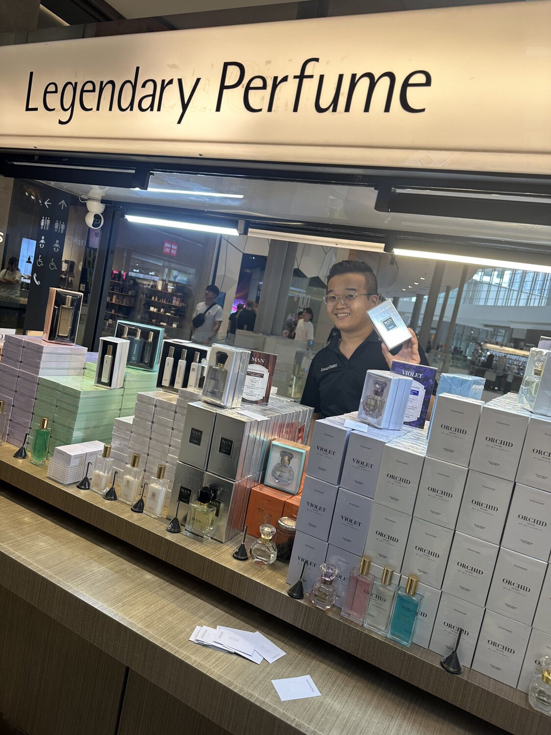 妮开心